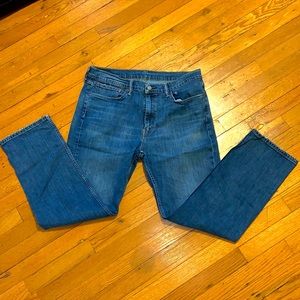 Straight Fit Levi’s ~ Size W36 L30